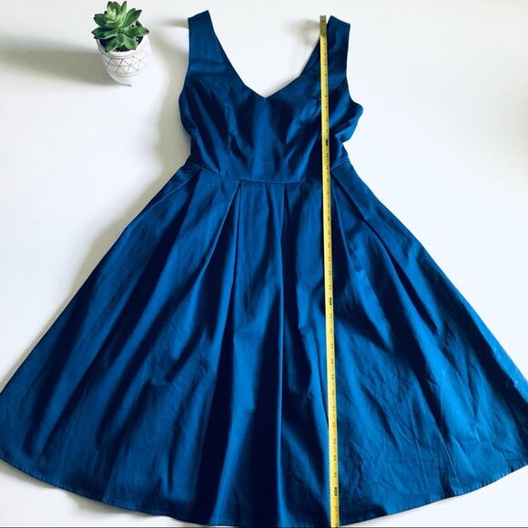 Modcloth Women's XS Fervour V-Neck 'Triumphantly' Blue Cocktail Dress VTG Style - Picture 11 of 12